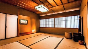 Interior - Smoking 2 meals included Traditional Japanese style room 2 people  / Kaga Ishikawa (Kaga)