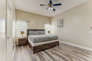 3 Schlafzimmer, Bügeleisen/Bügelbrett, Internetzugang, Bettwäsche