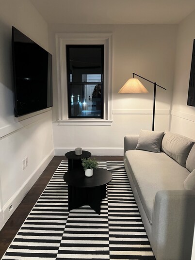 Modern Luxury Apartment in City