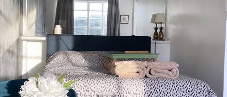 1 chambre, fer et planche Ă repasser, Wi-Fi, draps fournis