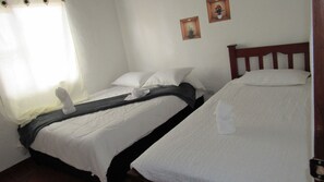 Family Apartment, Kitchen | Free WiFi - Apartahotel Casa de Ángel (Villa de Leyva)