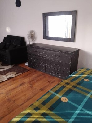 Estudio | Wifi gratis y ropa de cama 