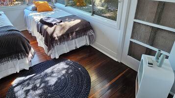 4 Schlafzimmer, Bügeleisen/Bügelbrett, WLAN, Bettwäsche