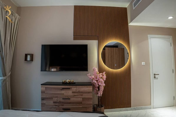 2 chambres, fer et planche à repasser, lit de bébé portatif, Wi-Fi