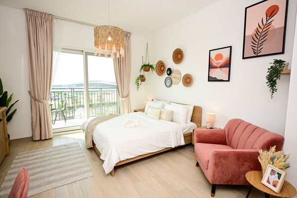 1 bedroom, iron/ironing board, travel cot, WiFi