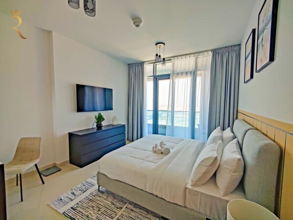 1 bedroom, desk, iron/ironing board, travel cot