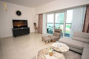 TV - Mariana Luxurious 2BR Apartment (Abu Dhabi)