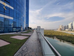 Unwind and reconnect with the outdoors in our vicinity.