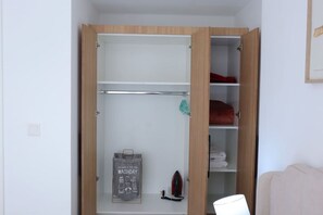 Interior - Modern 1BR apartment Masdar city (Abu Dhabi)
