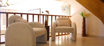 Raha Corniche Luxury 3BR Retreat
