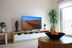 TV