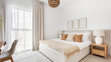 1 habitación, tabla de planchar con plancha, cuna de viaje y wifi