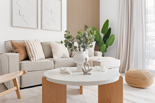 Serene Canal View: 1BR at Water’s Edge