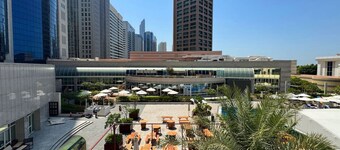 Elegant Villa in Al Danah - Perfect for Relaxation