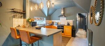 The Saddlers  -  a couples retreat that sleeps 2 guests  in 1 bedroom