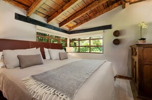4 bedrooms, desk, WiFi, bed sheets - Casa Abi – A Peaceful Escape with Private Terrace and River Access (Valle de Bravo)