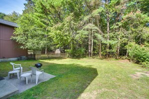 Terrace/patio - 11 Miles to Saratoga Race Course: Upstate Retreat! (Ballston Spa)