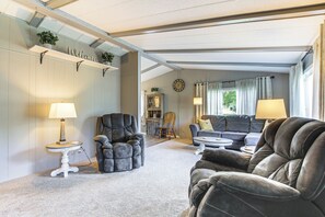 Fernseher, Kamin