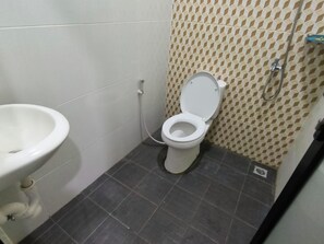 Habitación Deluxe con 2 camas individuales | Baño