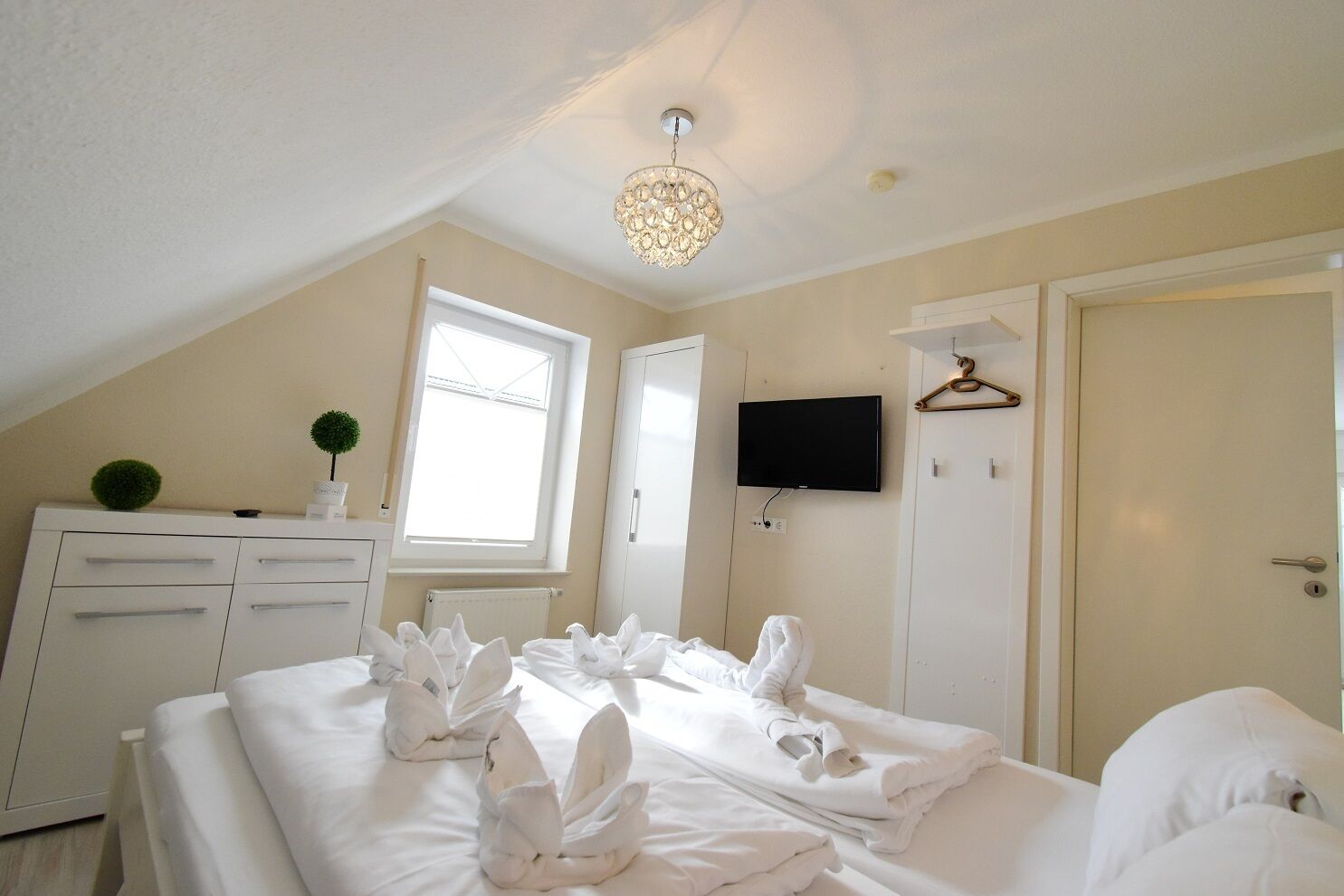 2 Schlafzimmer, Bügeleisen/Bügelbrett, WLAN