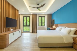 Family Studio Suite, Hill View