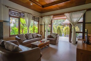 Living area - Villa Agung Khalia (Ubud)