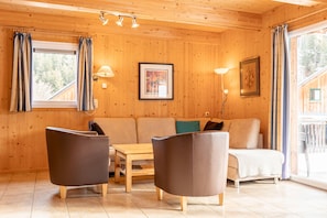 Smart-tv, pejs, dvd-afspiller