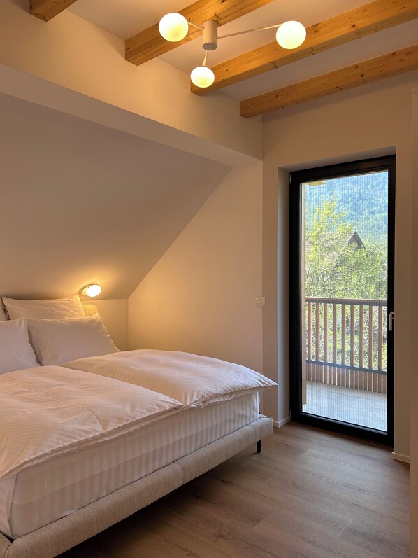 Family Apartment, 2 Bedrooms, Balcony, Mountain View | Premium bedding, individually decorated, individually furnished - Vila Nina Bohinj (Bohinj)
