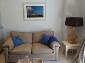 TV, lettore DVD, impianto stereo