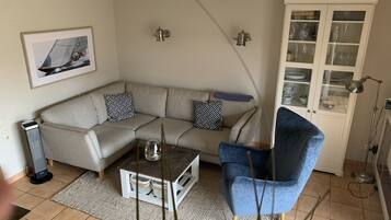 Fernseher, Stereoanlage