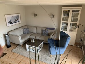 Télévision, chaîne hi-fi