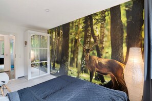 1 habitación, tabla de planchar con plancha, wifi gratis y ropa de cama 