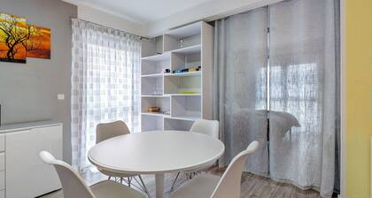 Apartment 'Haus Unterm Hohenstoffel' with Private Terrace and Wi-Fi
