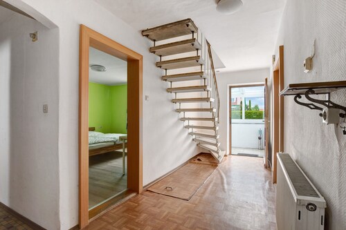 Holiday Home 'Haus Steinheim' with Shared Terrace, Shared Garden and Wi-Fi