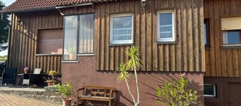 Studio Apartment 'Haus Edith Zimmer' with Mountain View, Shared Garden & Wi-Fi