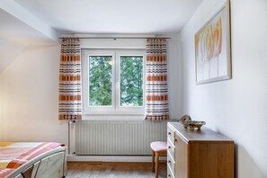 2 bedrooms, free WiFi