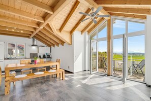 Dining - Holiday Apartment 'Cosy Home Allgäu' with Mountain View, Balcony and Wi-Fi (Haldenwang)