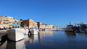 Marina/club náutico