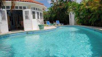 Villa, 5 habitaciones, fumadores, piscina privada | Piscina | Una piscina al aire libre
