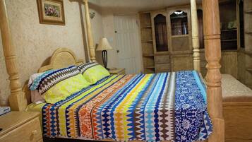 Villa, 5 Bedrooms, Smoking, Private Pool | 5 bedrooms