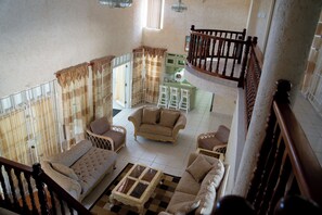 Villa, 5 Schlafzimmer, Raucher, eigener Pool | Innenbereich