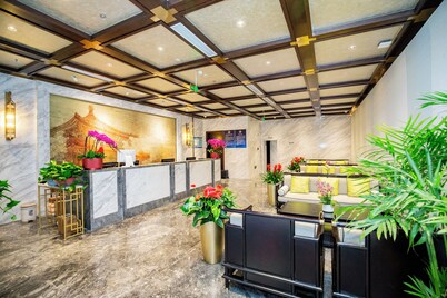 Pierr Palace Hotel