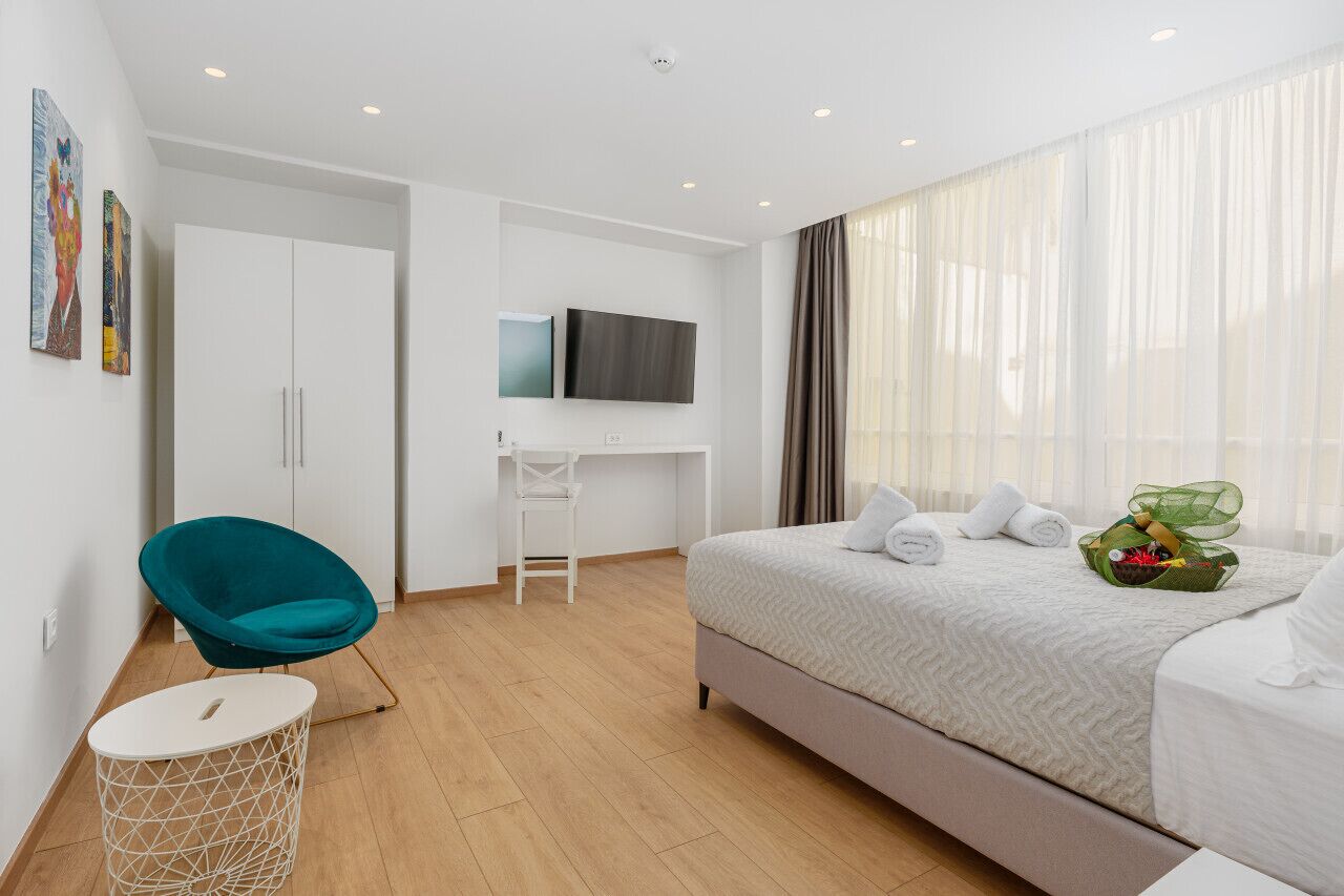 3 chambres, fer et planche à repasser, Wi-Fi gratuit, draps fournis