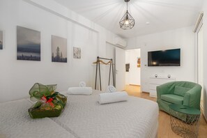 1 室のベッドルーム、アイロン / アイロン台、WiFi (無料)、ベッドシーツ