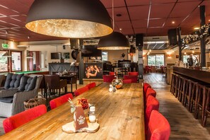 Cottage | Bar (on property)