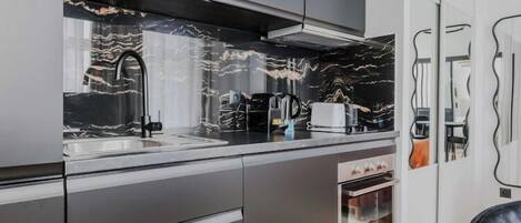 Fridge, microwave, oven, stovetop