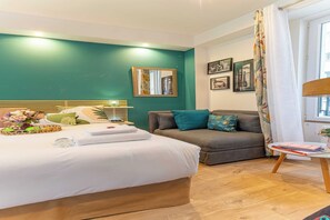 1 bedroom, desk, iron/ironing board, free WiFi