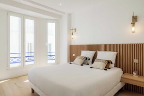 2 bedrooms, iron/ironing board, travel crib, free WiFi