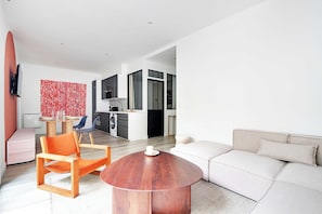 TV connectée, espaces bureaux
