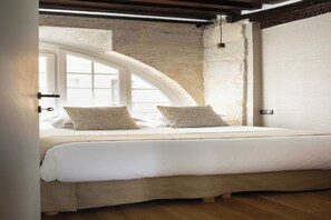 2 chambres, fer et planche Ă repasser, accĂšs Internet, draps fournis